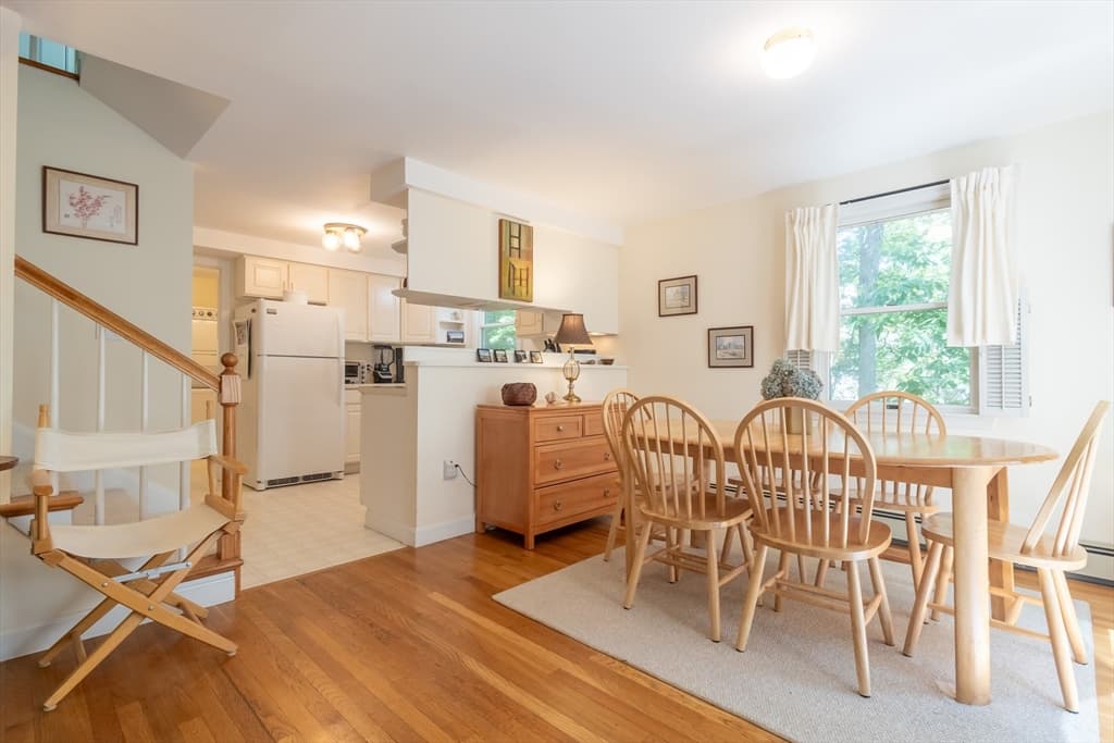Single Family Residence at 72 Moonstone Way, Tisbury MA 02568, photo 9 of 20