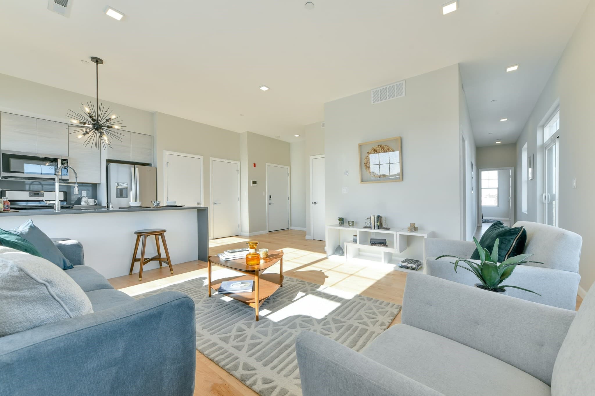 Condominium at 87 Parker St # 403, Chelsea MA 02150, Chelsea, photo 6 of 35