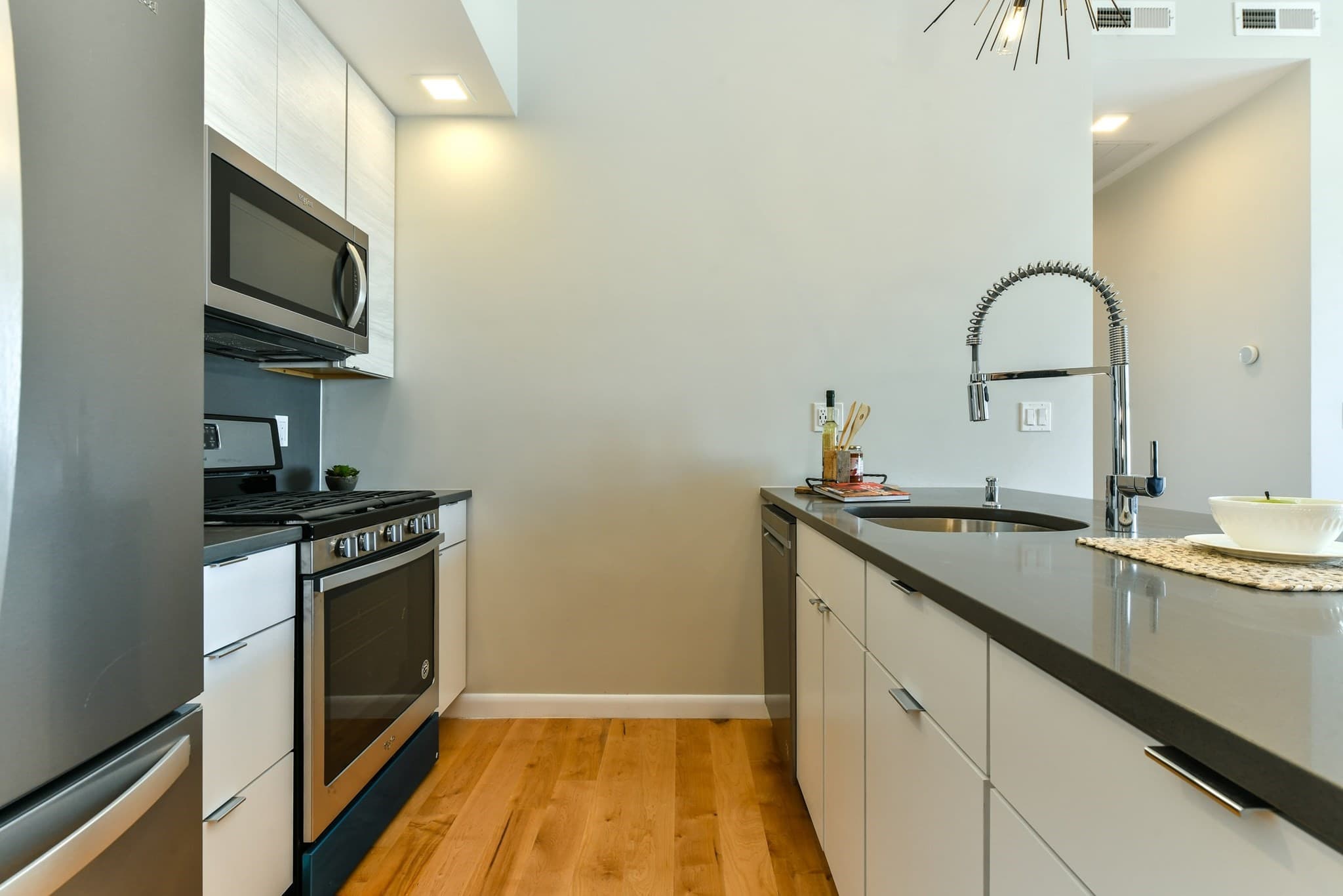 Condominium at 87 Parker St # 403, Chelsea MA 02150, Chelsea, photo 24 of 35