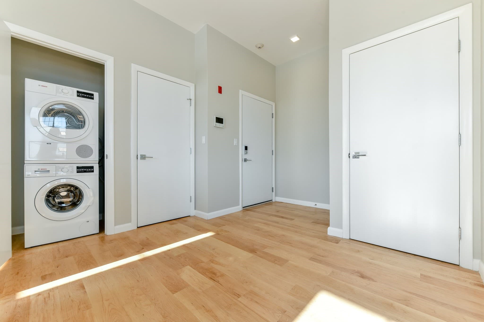 Condominium at 87 Parker St # 403, Chelsea MA 02150, Chelsea, photo 8 of 35