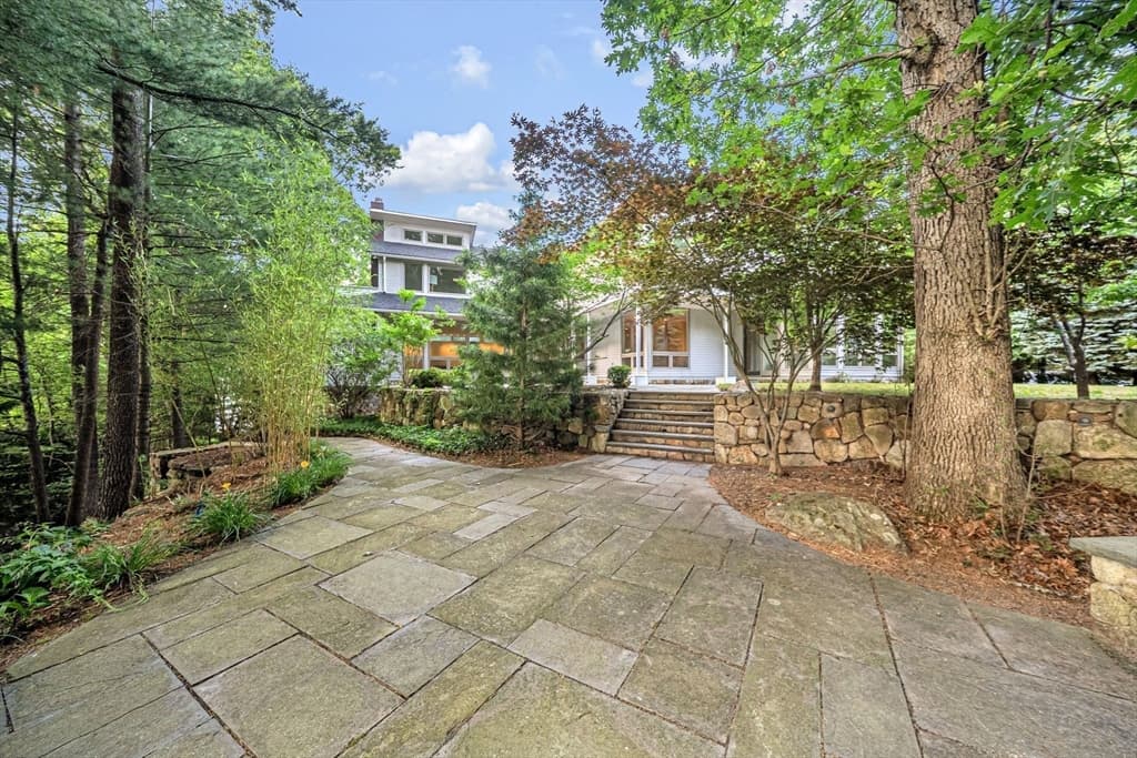 28 Kesseler Way, Newton MA 02467 photo 39