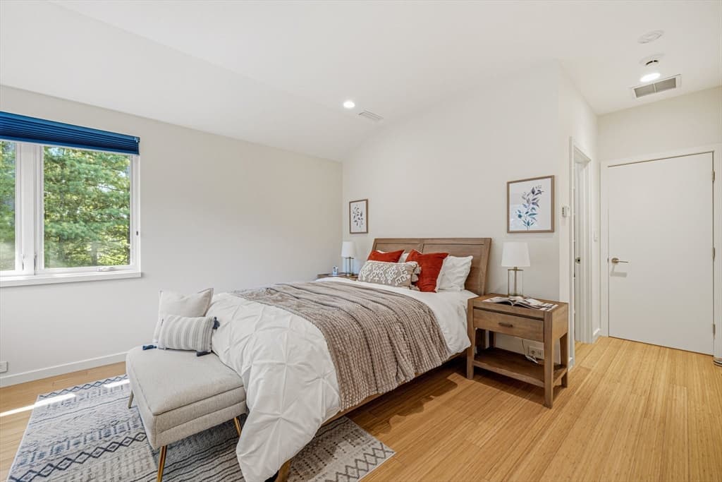 28 Kesseler Way, Newton MA 02467 photo 21