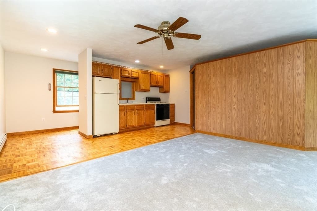 10 Ellis St, Medway MA 02053 photo 27