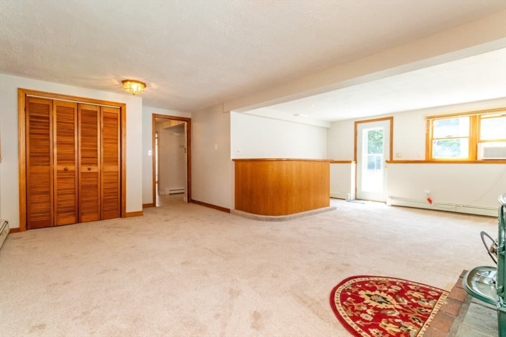 10 Ellis St, Medway MA 02053 photo 13