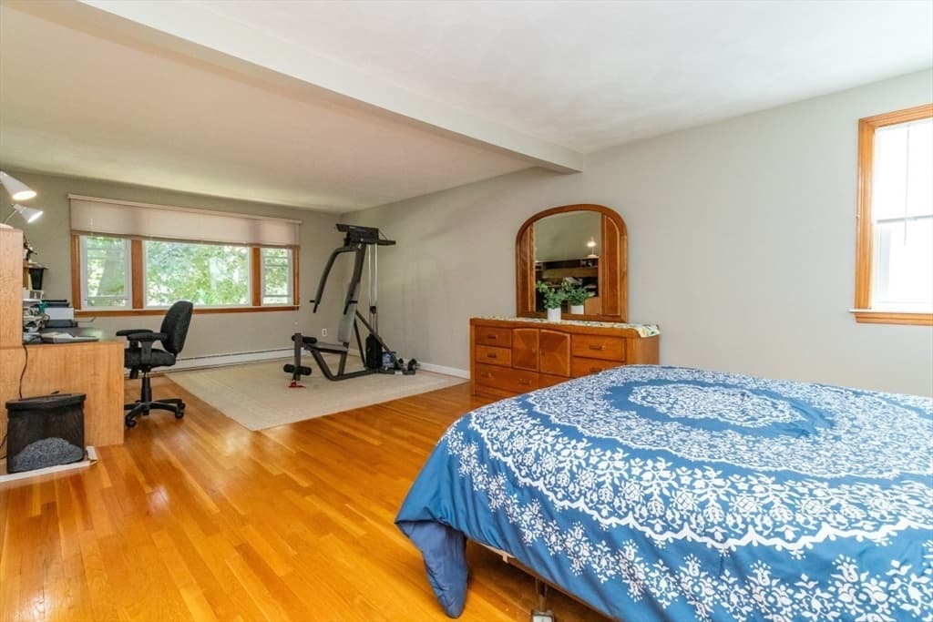 10 Ellis St, Medway MA 02053 photo 17