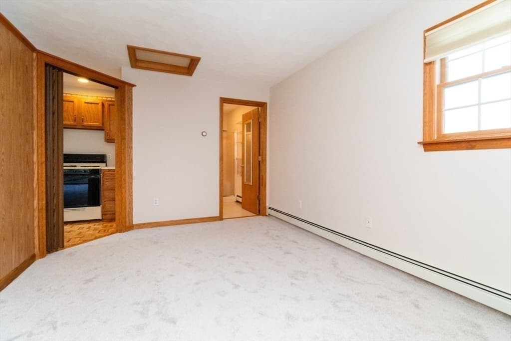 10 Ellis St, Medway MA 02053 photo 34