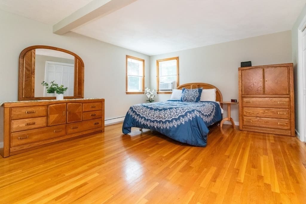 10 Ellis St, Medway MA 02053 photo 15