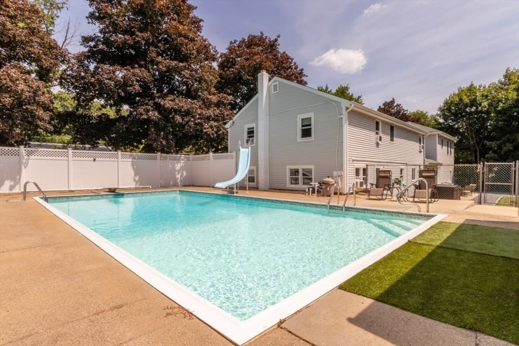 10 Ellis St, Medway MA 02053 photo 40