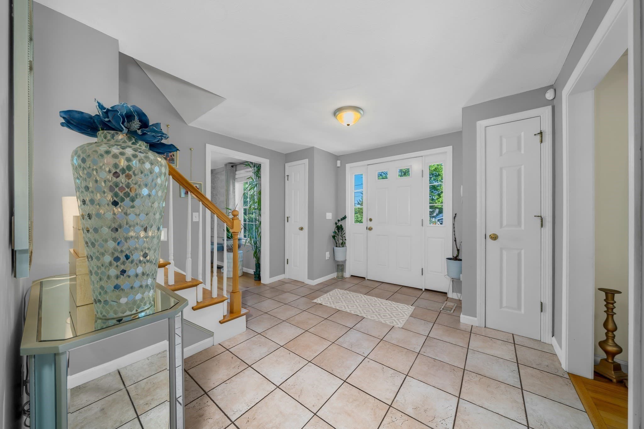 Single Family Residence at 257 Howe St, Methuen MA 01844, Methuen, photo 6 of 38