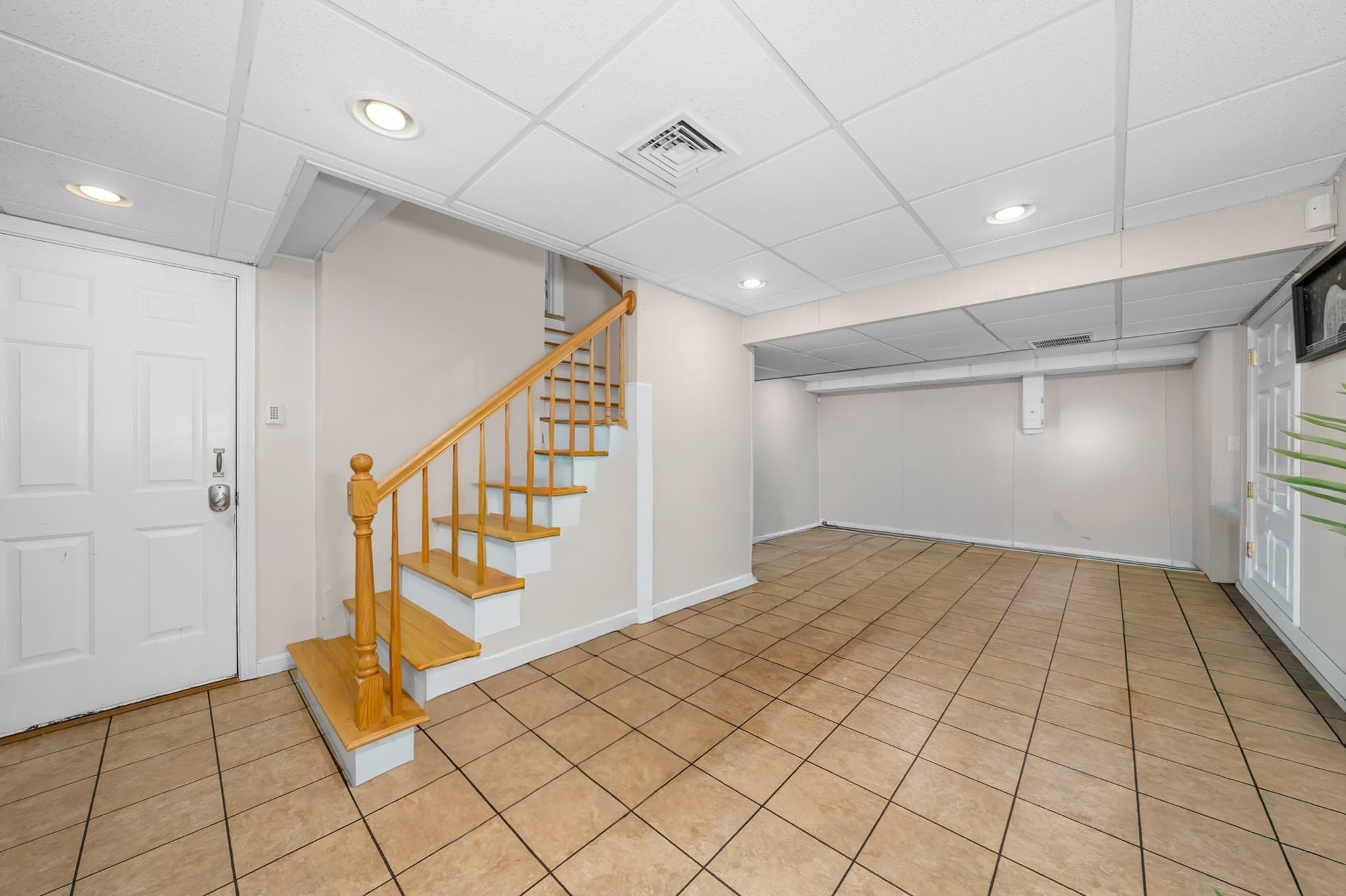 Single Family Residence at 257 Howe St, Methuen MA 01844, Methuen, photo 36 of 38