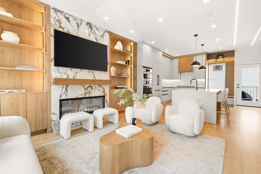 39 G St, Boston MA 02127