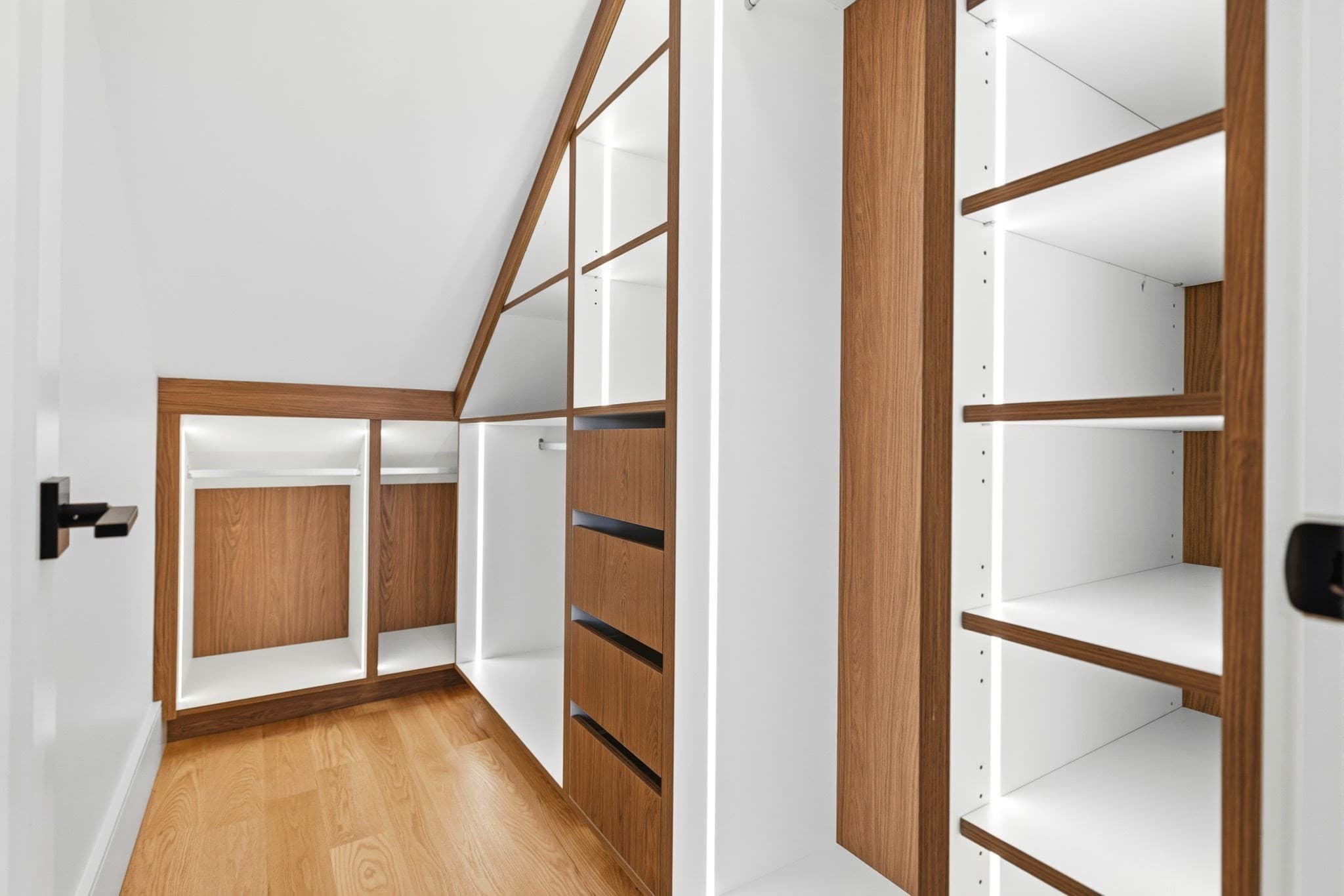 Single Family Residence at 39 G St, Boston MA 02127, Boston, photo 24 of 39
