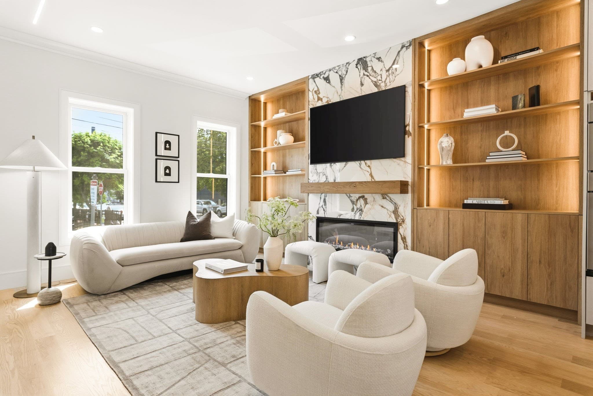 Single Family Residence at 39 G St, Boston MA 02127, Boston, photo 4 of 39