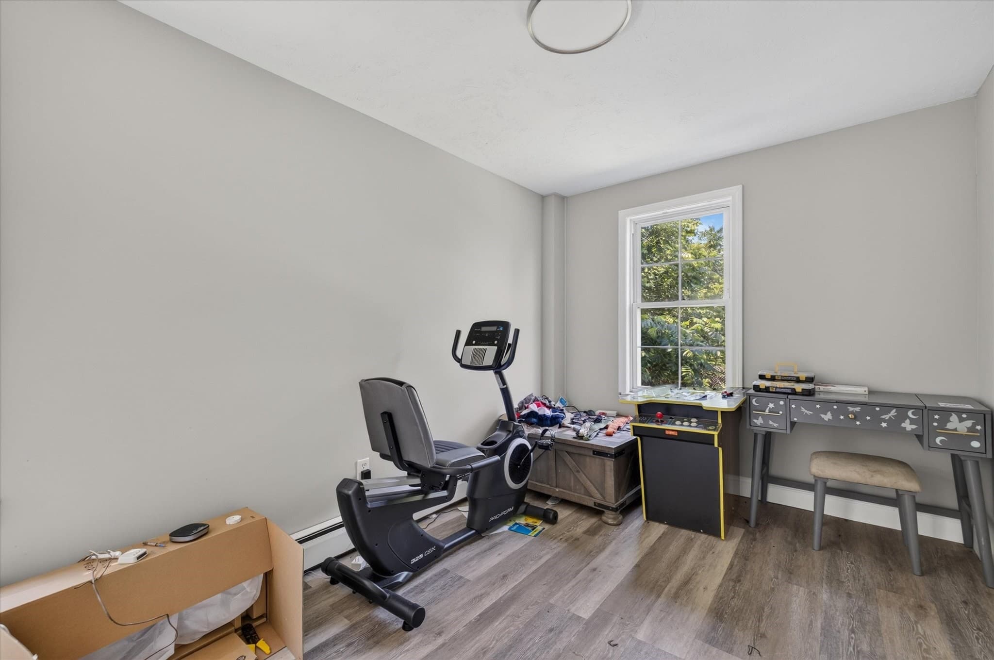 Single Family Residence at 12 River Ct, Webster MA 01570, photo 16 of 29