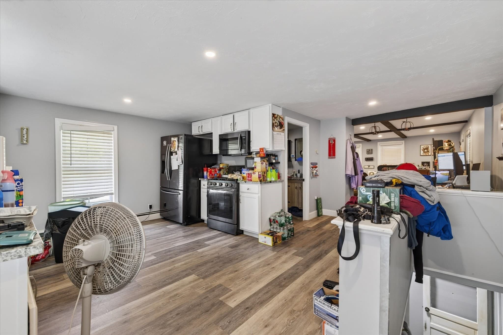 Single Family Residence at 12 River Ct, Webster MA 01570, photo 9 of 29