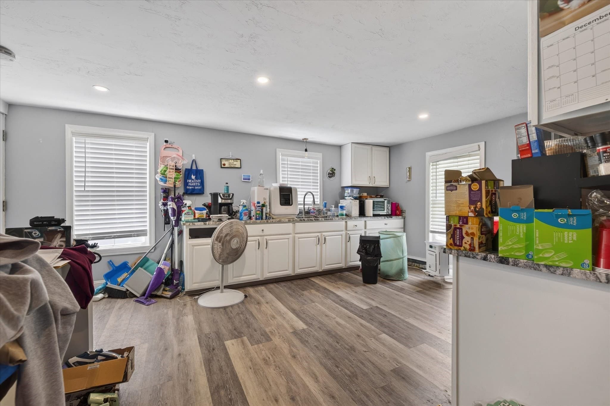 Single Family Residence at 12 River Ct, Webster MA 01570, photo 11 of 29