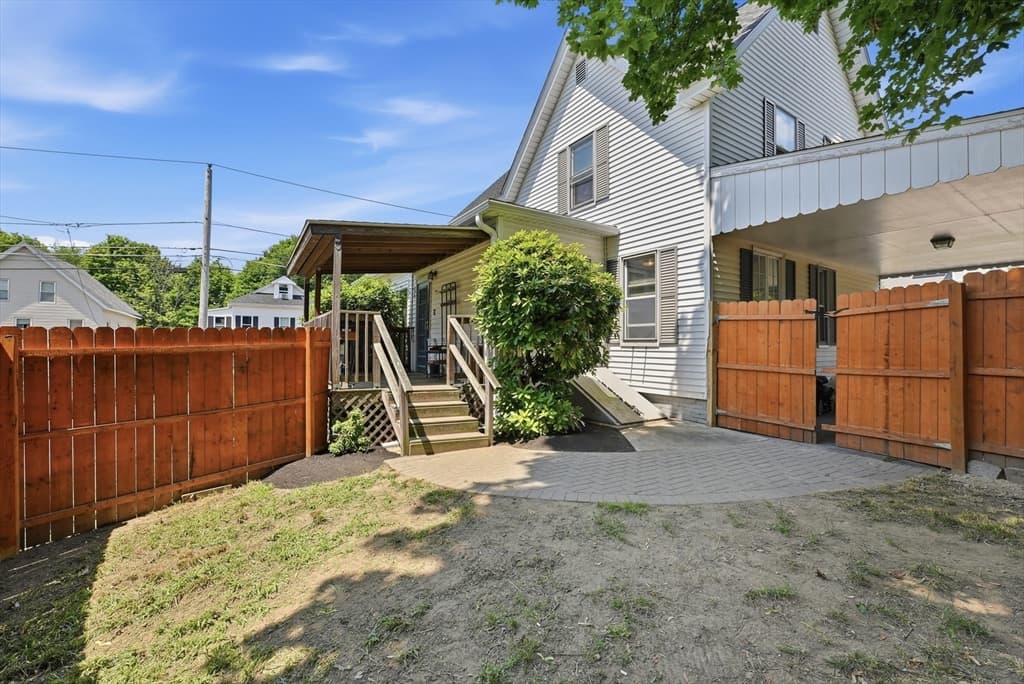 96 Washington St, Gardner MA 01440 photo 32