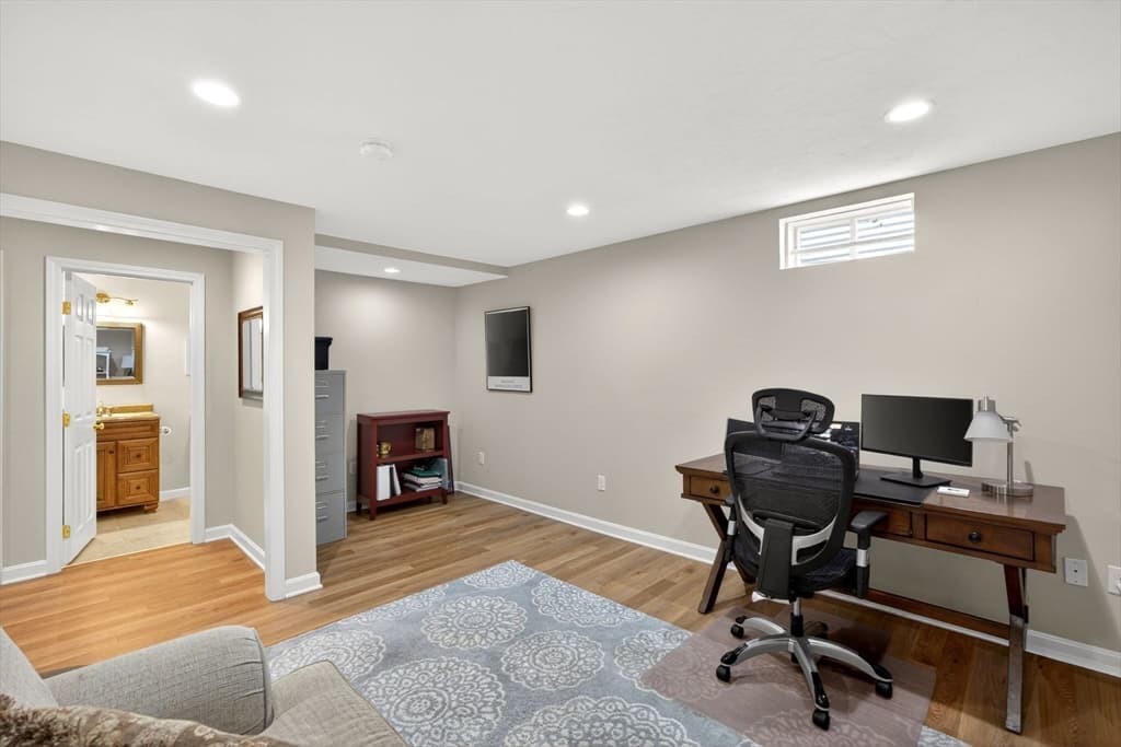 Single Family Residence at 12 Belltree, Plymouth MA 02360, photo 32 of 42