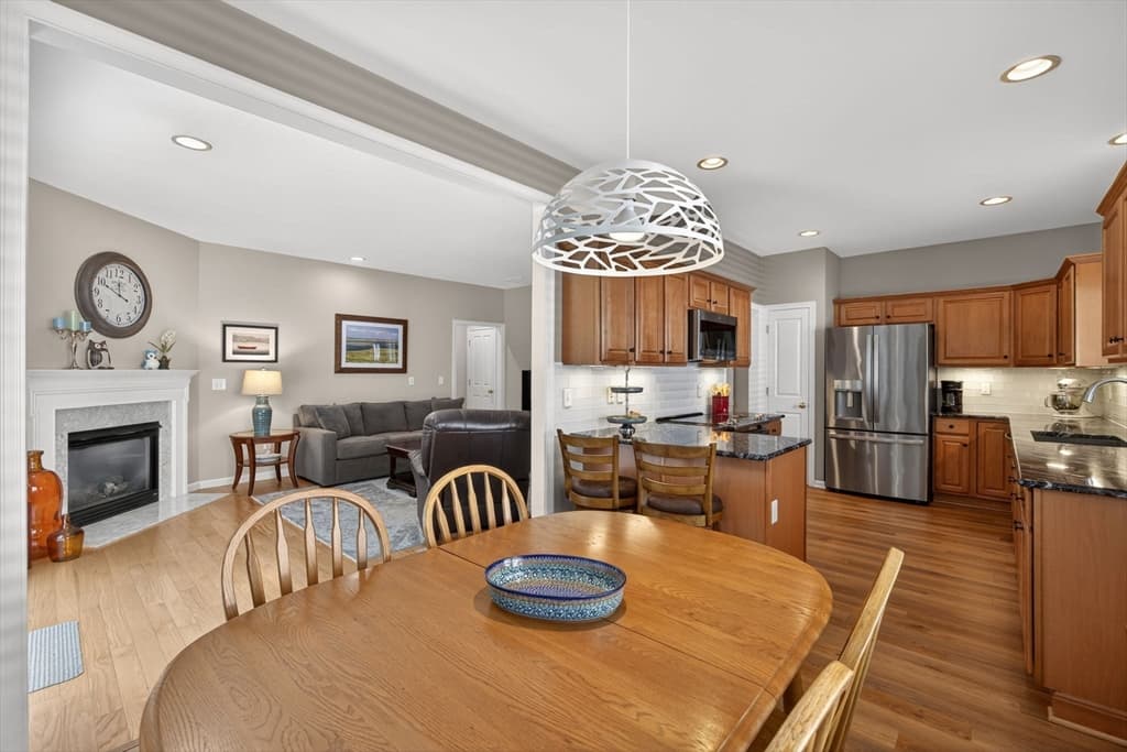 Single Family Residence at 12 Belltree, Plymouth MA 02360, photo 9 of 42