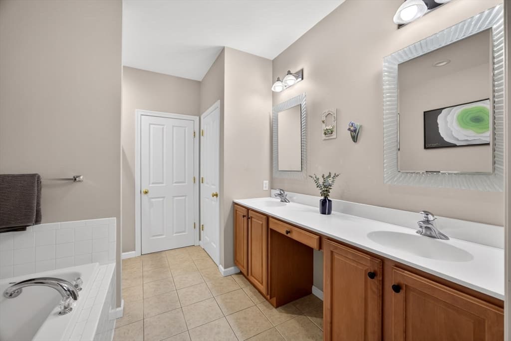Single Family Residence at 12 Belltree, Plymouth MA 02360, photo 21 of 42