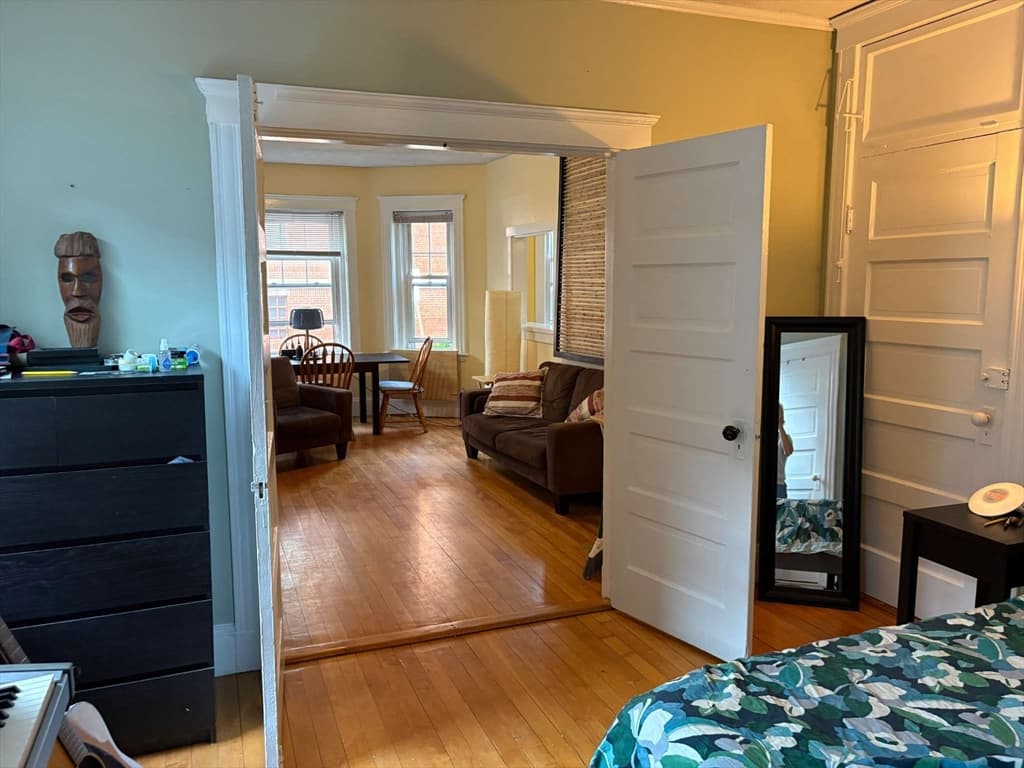 Condominium at 252 Harvard St # 1, Cambridge MA 02139, Cambridge, photo 8 of 13