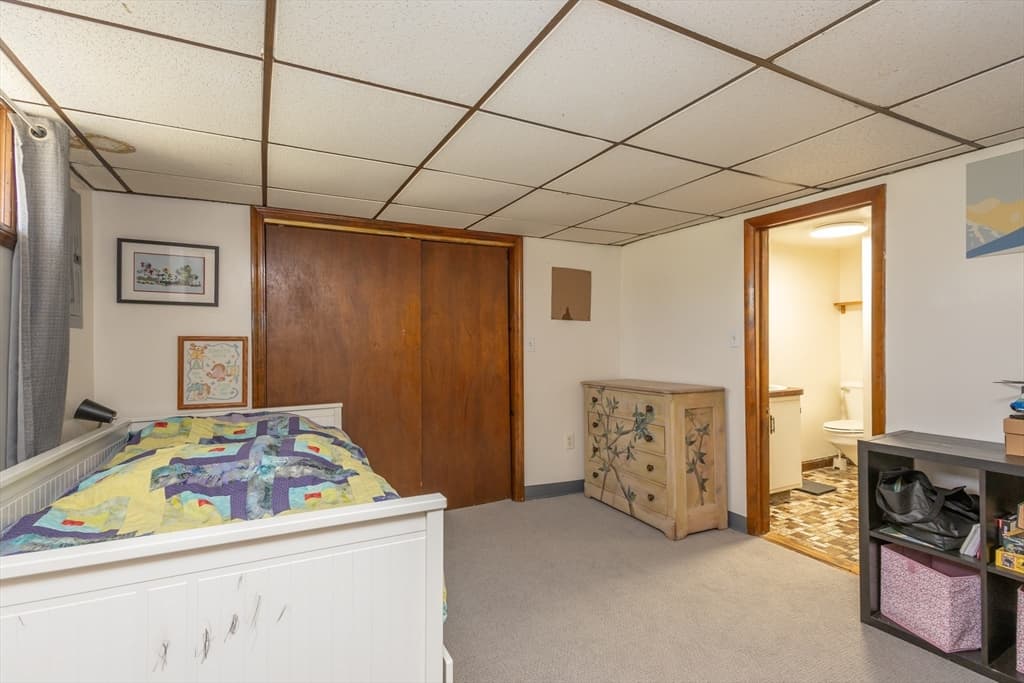 245-247 Newport Ave, Quincy MA 02170 photo 17