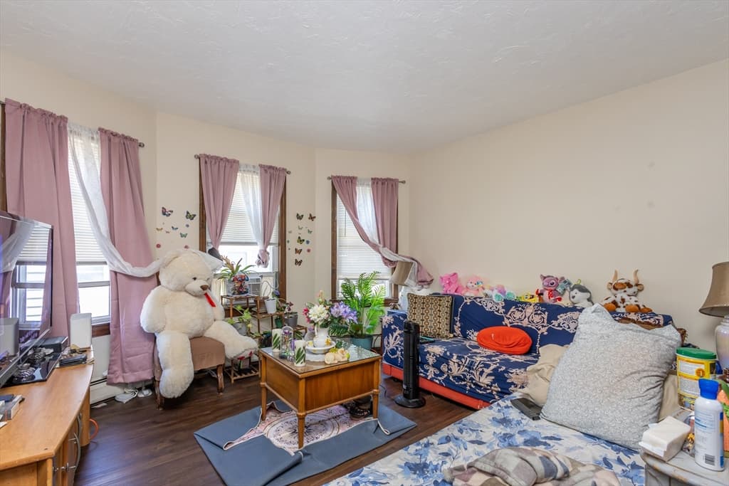 251 Newport Ave, Quincy MA 02170 photo 6