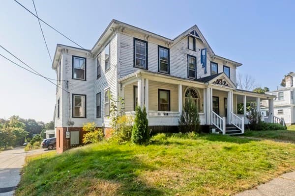 981 Main St, Leicester MA 01524
