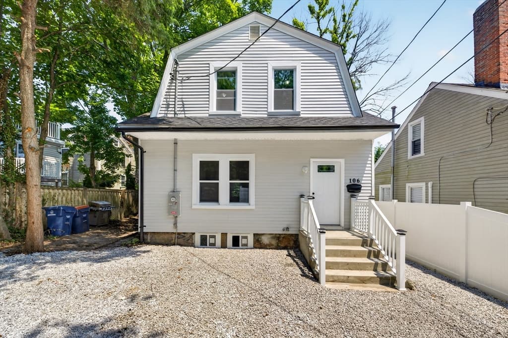 106 South 7th St, New Bedford MA 02740
