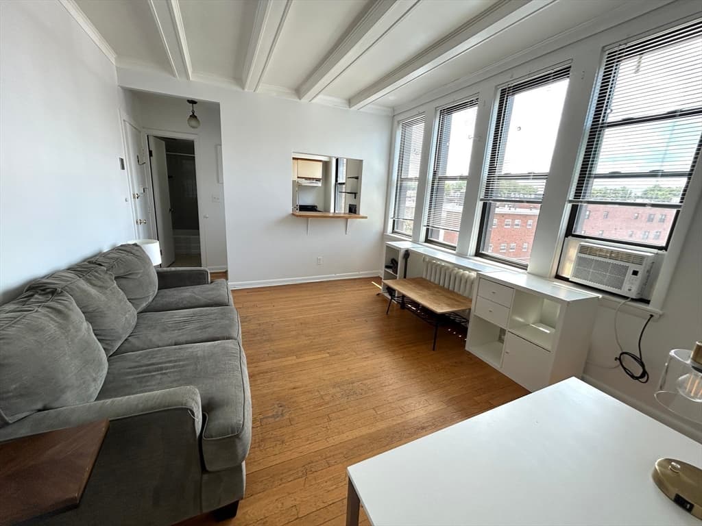 Condominium at 4 Commonwealth Ct # 17, Boston MA 02135, Boston, photo 6 of 15