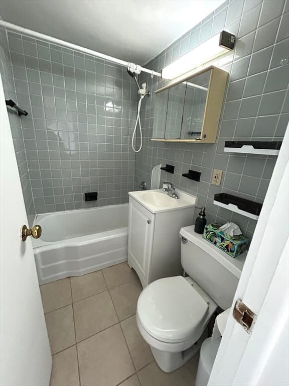 Condominium at 4 Commonwealth Ct # 17, Boston MA 02135, Boston, photo 7 of 15