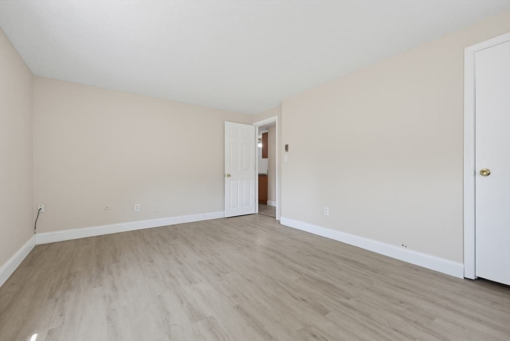 15 Frank St # 1, Dracut MA 01826 photo 13