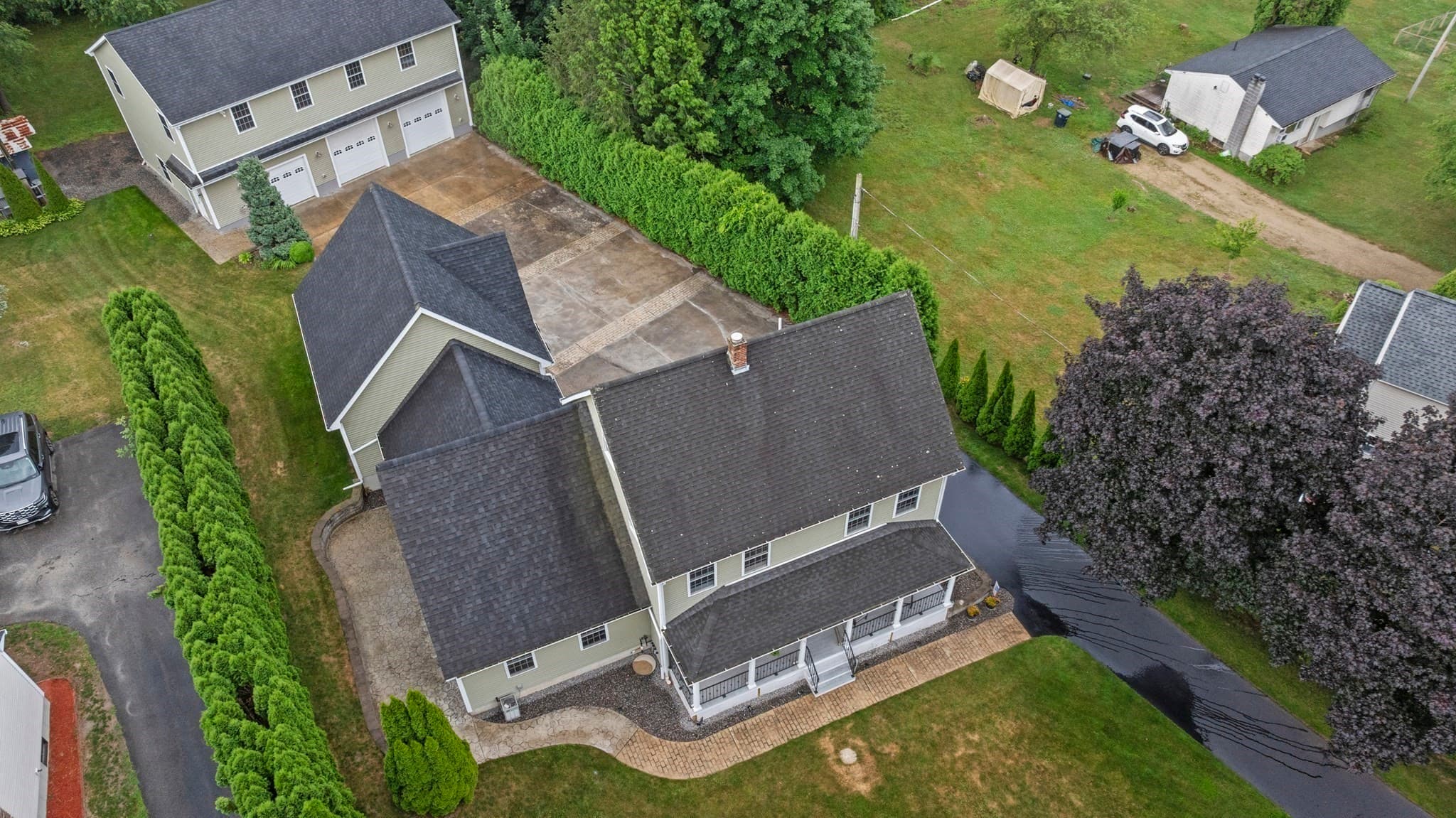 Single Family Residence at 70 Ellis Road, Southbridge MA 01550, Southbridge, photo 4 of 42