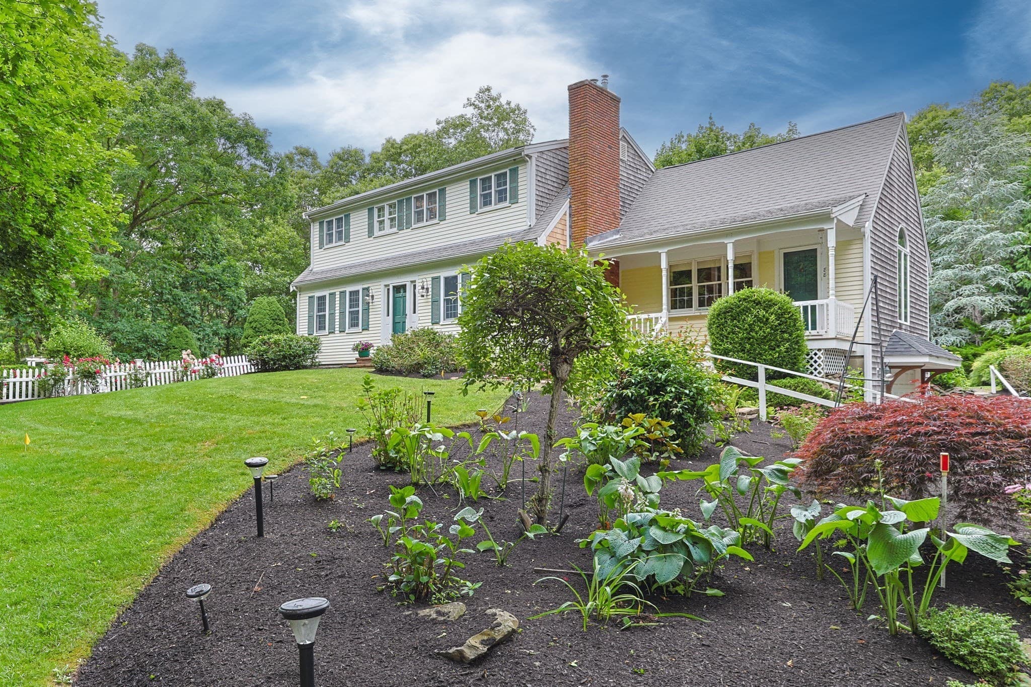 Single Family Residence at 88 Acre Hill Rd, Barnstable MA 02630, Barnstable, photo 3 of 42