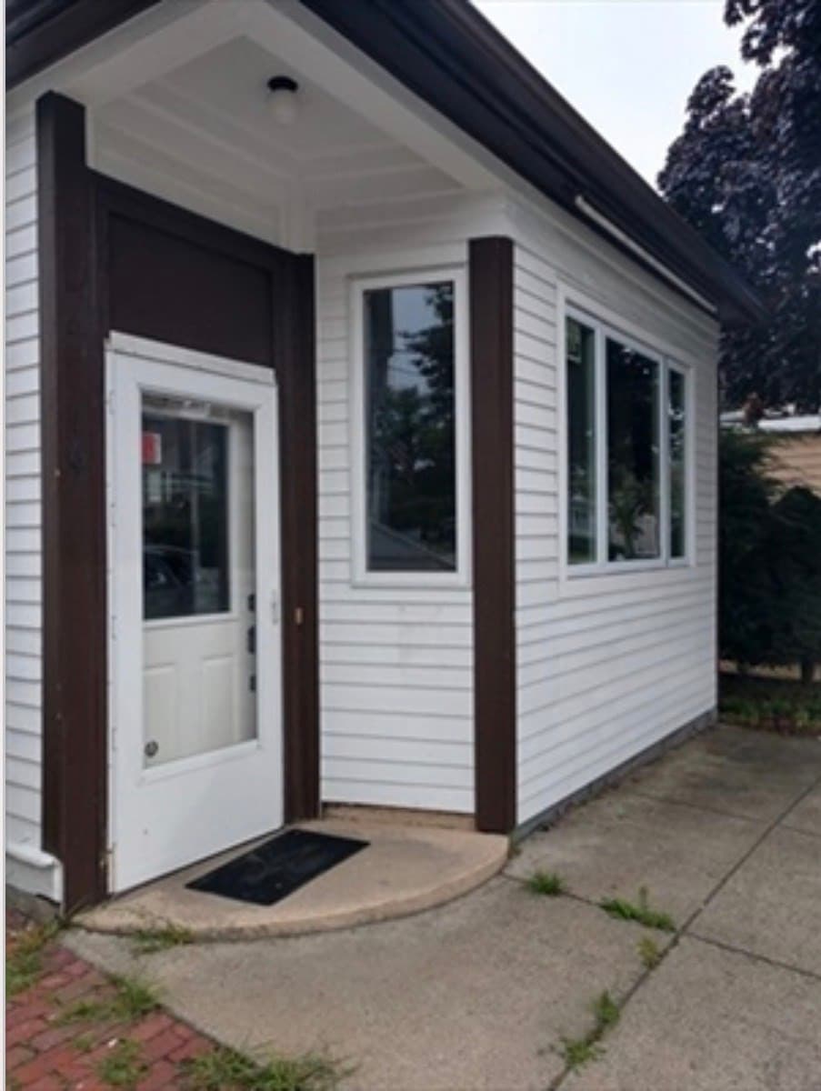 161 Burrill St, Swampscott MA 01907
