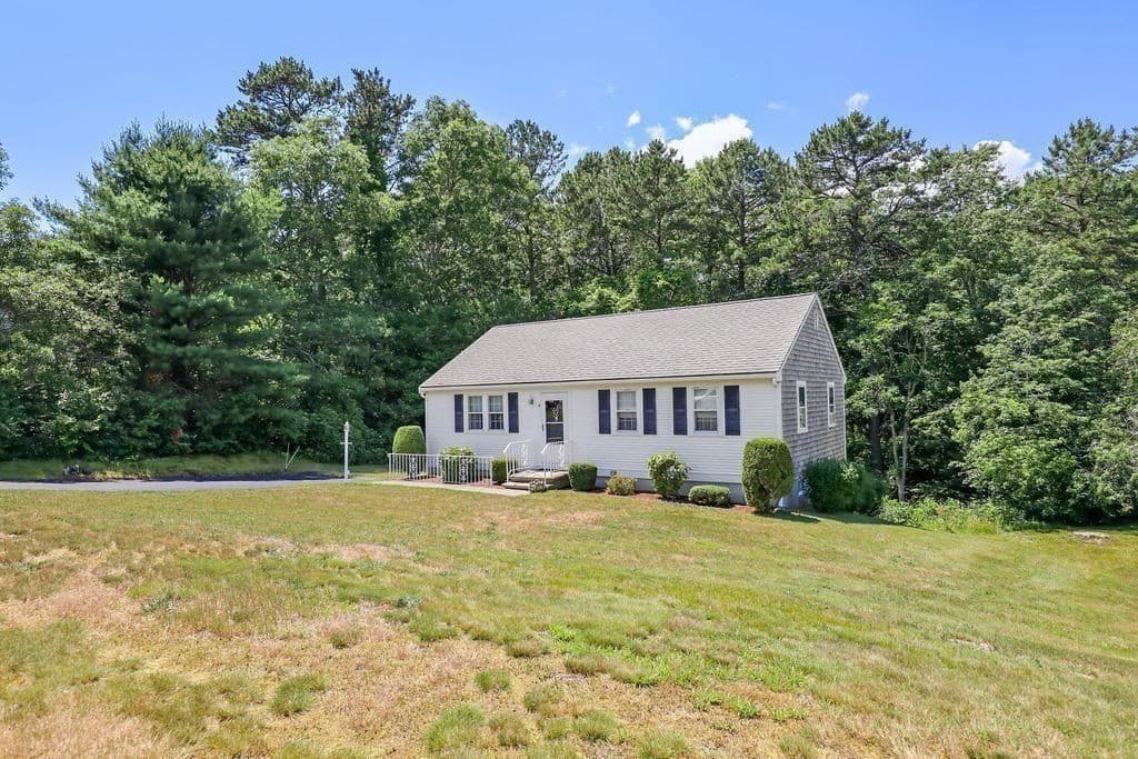 Single Family Residence at 4 Ryder Cir, Sandwich MA 02563, Sandwich, photo 40 of 40