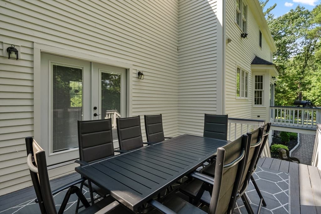 23 Falcon Ridge Dr, Hopkinton MA 01748 photo 16