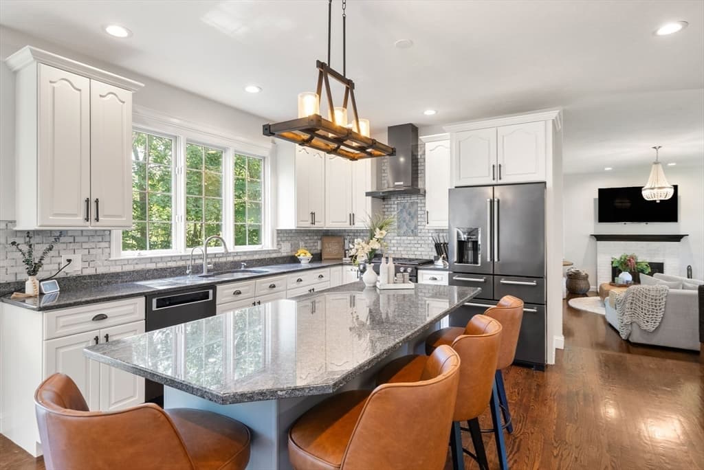 23 Falcon Ridge Dr, Hopkinton MA 01748 photo 7