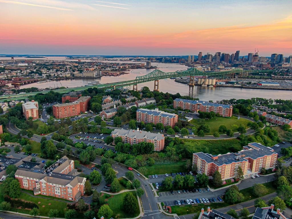 200 Captains Row # 408, Chelsea MA 02150