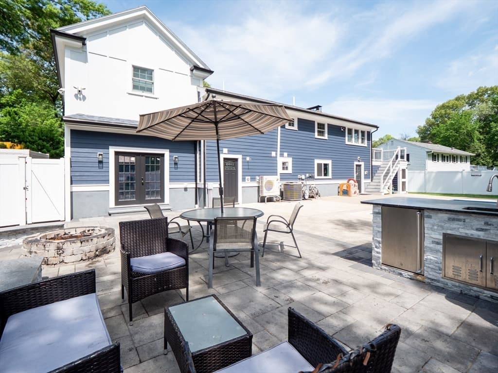 159 Mishawum Rd, Woburn MA 01801 photo 32