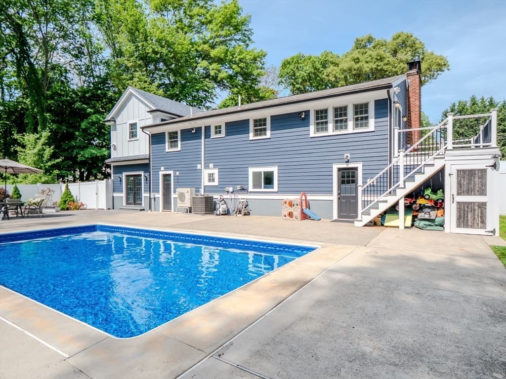 159 Mishawum Rd, Woburn MA 01801 photo 35