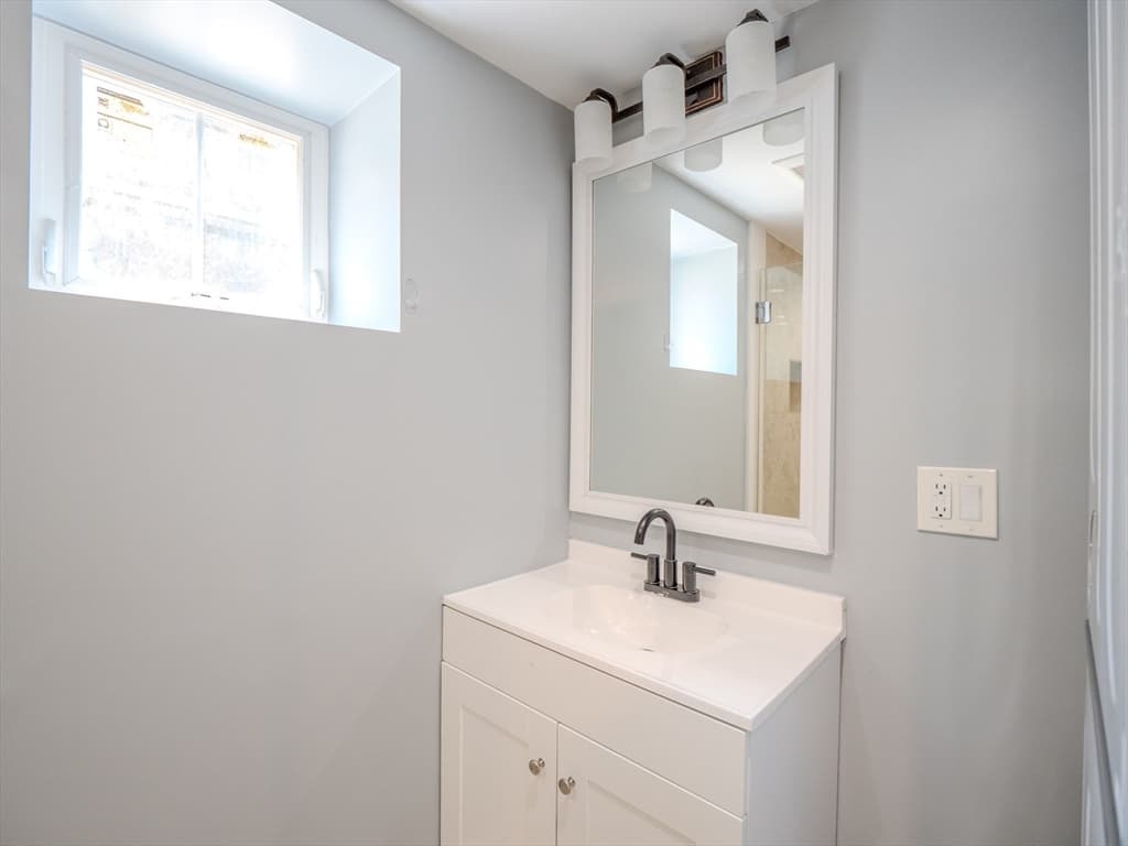 159 Mishawum Rd, Woburn MA 01801 photo 25
