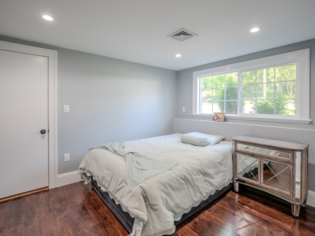 159 Mishawum Rd, Woburn MA 01801 photo 21