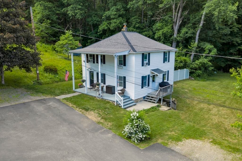 Single Family Residence at 6 Belanger Ave, Sturbridge MA 01566, Sturbridge, photo 28 of 37