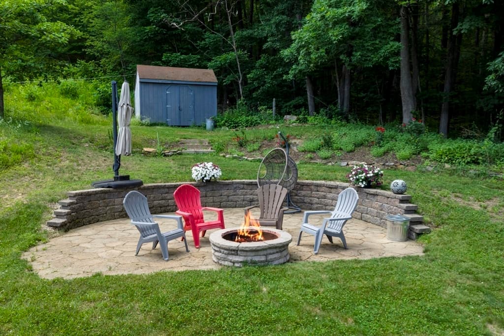Single Family Residence at 6 Belanger Ave, Sturbridge MA 01566, Sturbridge, photo 31 of 37