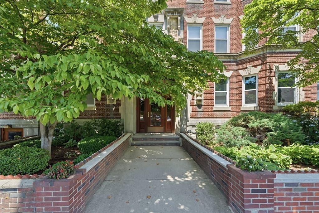131 Park Drive # 44, Boston MA 02215