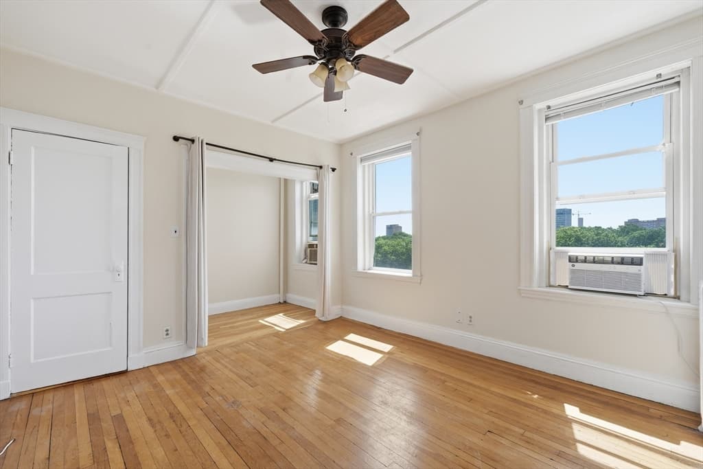 Condominium at 131 Park Drive # 44, Boston MA 02215, Boston, photo 4 of 19