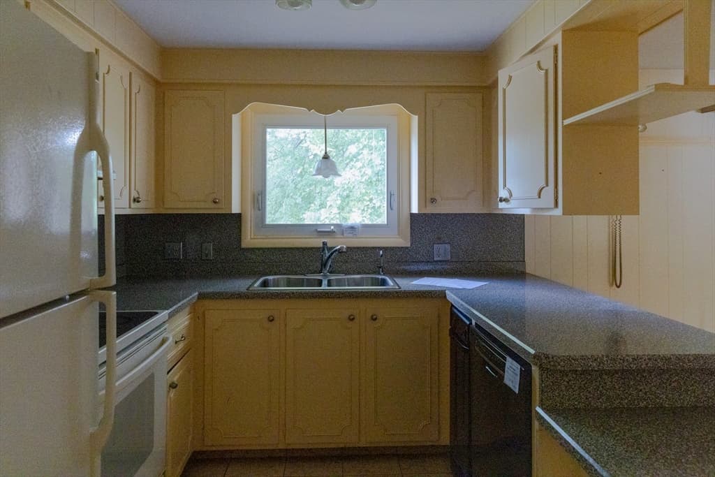 12 Cypress Dr, Smithfield RI 02917 photo 12