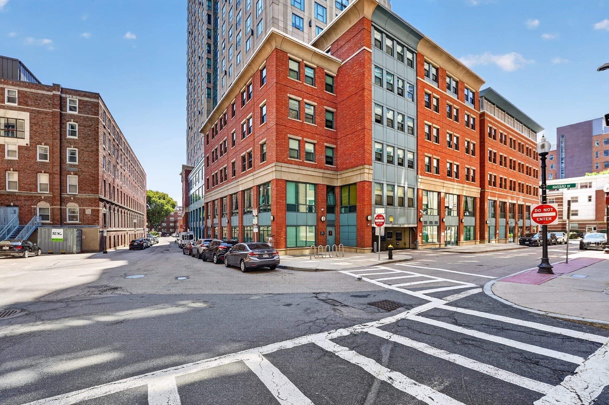 Condominium at 1 Nassau # 1607, Boston MA 02111, photo 15 of 24