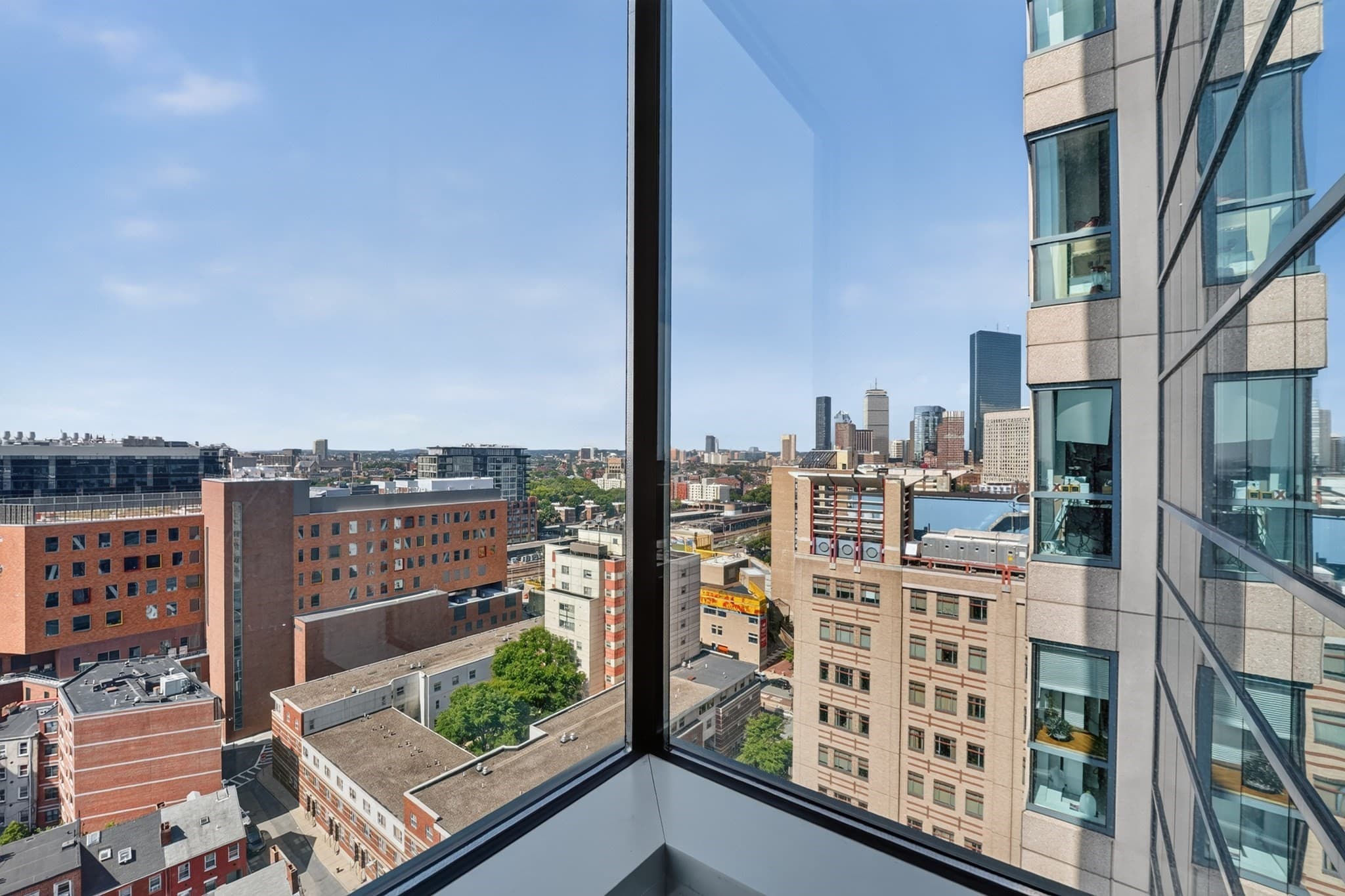 Condominium at 1 Nassau # 1607, Boston MA 02111, photo 19 of 24